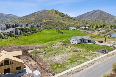 Discover the perfect balance of privacy and proximity with this on Homestead Golf Club and Resort in Utah - for sale on GolfHomes.com, golf home, golf lot