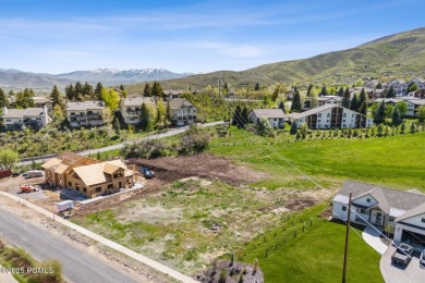Discover the perfect balance of privacy and proximity with this on Homestead Golf Club and Resort in Utah - for sale on GolfHomes.com, golf home, golf lot
