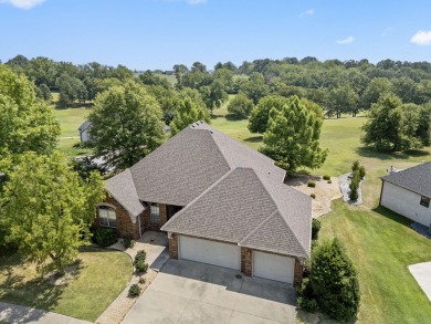 Welcome to 115 Ironwood, a beautifully maintained 5-bedroom, 3 on Island Green Golf Club in Missouri - for sale on GolfHomes.com, golf home, golf lot
