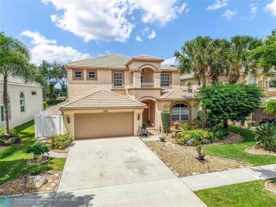 Beautiful 5-bedroom home in the sought-after Madison Green golf on The Links At Madison Green in Florida - for sale on GolfHomes.com, golf home, golf lot