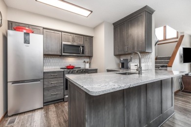 Experience the perfect blend of comfort, convenience, and on Eagle Ridge Inn and Resort in Illinois - for sale on GolfHomes.com, golf home, golf lot