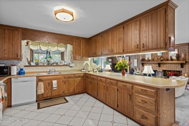 NOW AVAILABLE - GRANDIOSE, CUSTOM BUILT HOME WITH LARGE SPACES on Brandywine Bay Golf Club in North Carolina - for sale on GolfHomes.com, golf home, golf lot