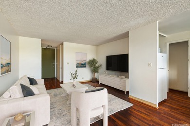 This is a great price for a 2 bedroom, 2 full bath, 1 assigned on Honolulu Country Club in Hawaii - for sale on GolfHomes.com, golf home, golf lot