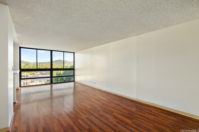 This is a great price for a 2 bedroom, 2 full bath, 1 assigned on Honolulu Country Club in Hawaii - for sale on GolfHomes.com, golf home, golf lot