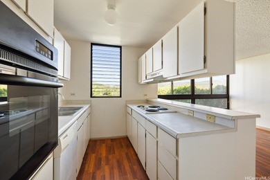 This is a great price for a 2 bedroom, 2 full bath, 1 assigned on Honolulu Country Club in Hawaii - for sale on GolfHomes.com, golf home, golf lot