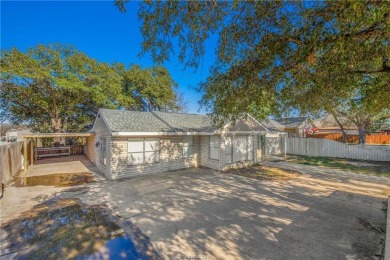 Charming Updated Home Near Texas A  Bomber Stadium! This on Bryan Municipal Golf Course in Texas - for sale on GolfHomes.com, golf home, golf lot