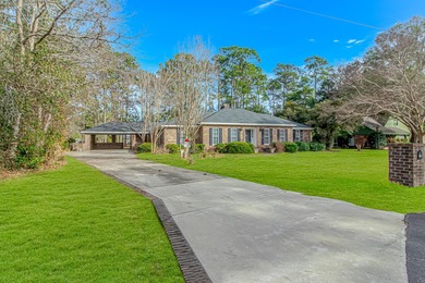 Move-in ready all-brick home located on the Hackler Golf Course on The Hackler Course at Coastal Carolina University in South Carolina - for sale on GolfHomes.com, golf home, golf lot