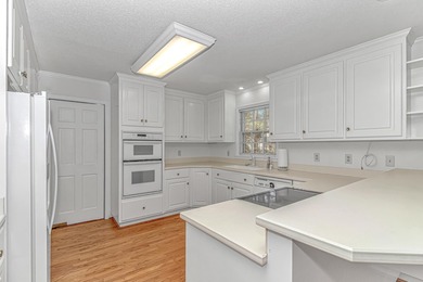 Move-in ready all-brick home located on the Hackler Golf Course on The Hackler Course at Coastal Carolina University in South Carolina - for sale on GolfHomes.com, golf home, golf lot