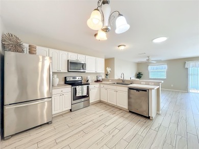 Discover your future home in the heart of The Villages on The Links of Spruce Creek in Florida - for sale on GolfHomes.com, golf home, golf lot