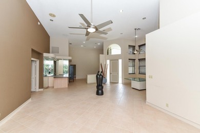 BEST VALUE IN STONEBRIDGE! LOWEST PRICE!! Friendly country club on Stonebridge Golf and Country Club in Florida - for sale on GolfHomes.com, golf home, golf lot