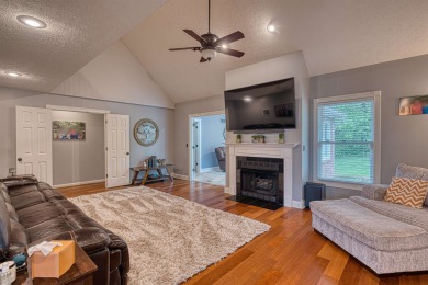 Welcome to this beautifully maintained 5-bedroom, 3.5-bathroom on Henderson Country Club in Kentucky - for sale on GolfHomes.com, golf home, golf lot
