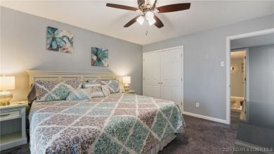 Fully furnished & move-in ready - PLUS seller is offering 3 on Seasons Ridge At Four Seasons in Missouri - for sale on GolfHomes.com, golf home, golf lot