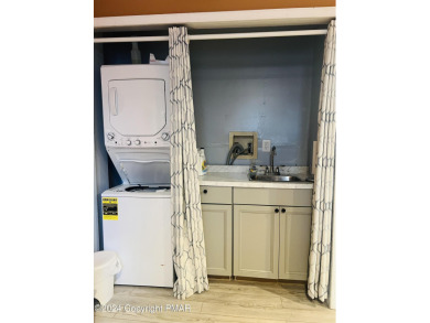 Come check out this UPDATED COZY CHALET/Raised Ranch with a on Pocono Farms Country Club in Pennsylvania - for sale on GolfHomes.com, golf home, golf lot