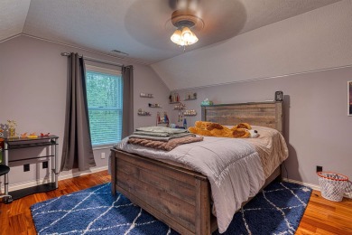 Welcome to this beautifully maintained 5-bedroom, 3.5-bathroom on Henderson Country Club in Kentucky - for sale on GolfHomes.com, golf home, golf lot