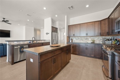 3259 Esmerelda Drive is a single-family residence that presents on Laughlin Ranch Golf Club in Arizona - for sale on GolfHomes.com, golf home, golf lot