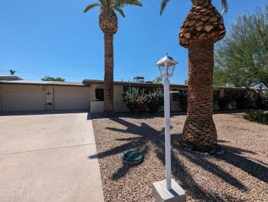 Charming extensively updated 2 bed/2 bath home in Sun City on Sun City North Golf Course in Arizona - for sale on GolfHomes.com, golf home, golf lot