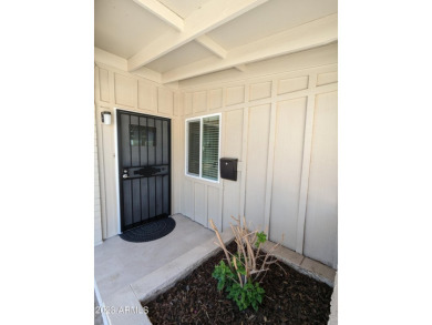 Charming extensively updated 2 bed/2 bath home in Sun City on Sun City North Golf Course in Arizona - for sale on GolfHomes.com, golf home, golf lot