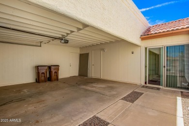 Welcome Home!!! This cozy 2+ bedroom 2 bath home in the on Oakwood Golf Club  in Arizona - for sale on GolfHomes.com, golf home, golf lot