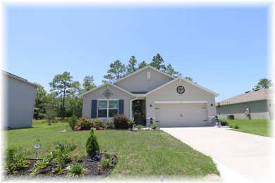 SE - DIRECTLY ON THE GOLF COURSE - WITH LOTS OF SMART HOME on Lake Diamond Golf and Country Club in Florida - for sale on GolfHomes.com, golf home, golf lot