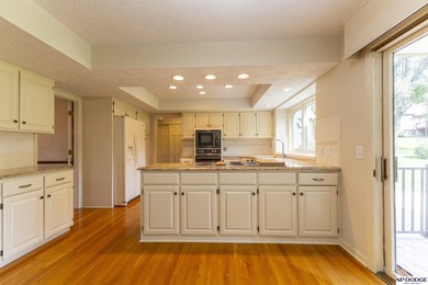 Tim Salzbrenner, M: , tsalzbrenner,   - Enjoy resort-style on Oak Hills Country Club in Nebraska - for sale on GolfHomes.com, golf home, golf lot