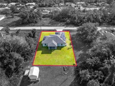 MOVE-IN READY | SOLAR-POWERED | ENERGY-EFFICIENT | NORTH PORT on Bobcat Trail Golf Club in Florida - for sale on GolfHomes.com, golf home, golf lot