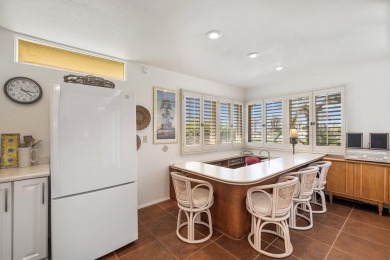 Mid-Century Modern Vibes in South Palm Desert! This true on Shadow Mountain Golf Club in California - for sale on GolfHomes.com, golf home, golf lot