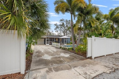 LOCATION, LOCATION, LOCATION! Welcome to this beautifully on The Renaisssance Vinoy Golf Club in Florida - for sale on GolfHomes.com, golf home, golf lot