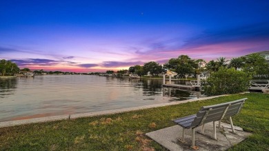 LOCATION, LOCATION, LOCATION! Welcome to this beautifully on The Renaisssance Vinoy Golf Club in Florida - for sale on GolfHomes.com, golf home, golf lot