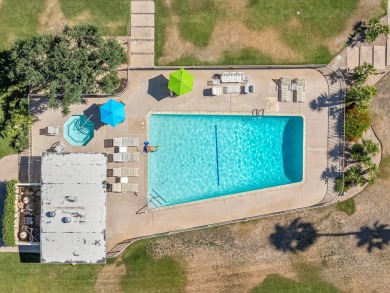 Mid-Century Modern Vibes in South Palm Desert! This true on Shadow Mountain Golf Club in California - for sale on GolfHomes.com, golf home, golf lot