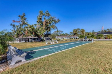 ~ AFFORDABLE AND IN A WONDERFUL LOCATION! ~Come discover Rolling on Rolling Green Golf Course in Florida - for sale on GolfHomes.com, golf home, golf lot