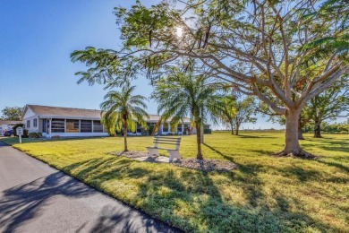 ~ AFFORDABLE AND IN A WONDERFUL LOCATION! ~Come discover Rolling on Rolling Green Golf Course in Florida - for sale on GolfHomes.com, golf home, golf lot