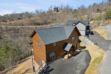 Welcome to this beautiful 5 bedroom, 5 bath Luxury cabin located on Bent Creek Golf Course in Tennessee - for sale on GolfHomes.com, golf home, golf lot