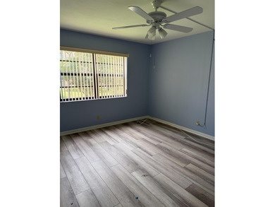 Charming Updated Condo in Lucerne Lakes 55+ Community!Welcome on Forest Oaks Golf Club in Florida - for sale on GolfHomes.com, golf home, golf lot