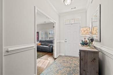 Come see 172 Board Landing Circle today and prepare to fall in on Shaftesbury Glen Golf and Fish Club in South Carolina - for sale on GolfHomes.com, golf home, golf lot