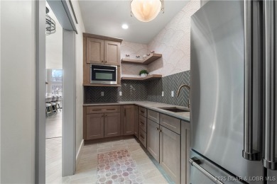 MOTIVATED SELLER! This stunning 5,500 sq ft home offers a blend on The Club At Porto Cima in Missouri - for sale on GolfHomes.com, golf home, golf lot