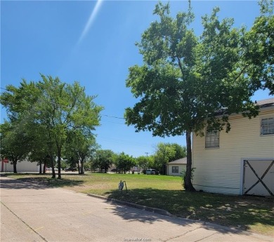 This income producing property consists of 2 parcels and is on Bryan Municipal Golf Course in Texas - for sale on GolfHomes.com, golf home, golf lot