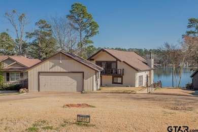 Welcome to your private lakefront retreat in the prestigious on Hide-A-Way Lake Golf Course in Texas - for sale on GolfHomes.com, golf home, golf lot