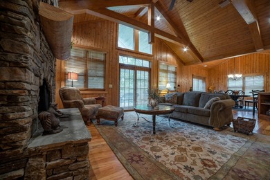 This turnkey 3 bedroom / 3.5 bath home on Trillium Ridge could on Trillium Links in North Carolina - for sale on GolfHomes.com, golf home, golf lot