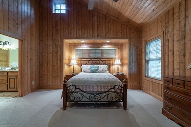 This turnkey 3 bedroom / 3.5 bath home on Trillium Ridge could on Trillium Links in North Carolina - for sale on GolfHomes.com, golf home, golf lot