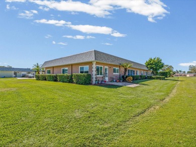 Beautifully remodeled 2-bedroom, 2-bathroom end-unit condominium on Seven Springs Golf and Country Club in Florida - for sale on GolfHomes.com, golf home, golf lot