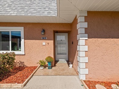 Beautifully remodeled 2-bedroom, 2-bathroom end-unit condominium on Seven Springs Golf and Country Club in Florida - for sale on GolfHomes.com, golf home, golf lot