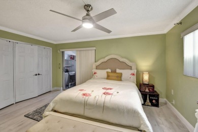 Welcome to this beautifully renovated 1-bedroom, 1.5-bathroom on Addison Reserve in Florida - for sale on GolfHomes.com, golf home, golf lot