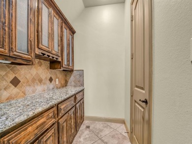 Step into this beautiful true 4-bedroom home, built in 2012 on The Golf Club At Crown Valley in Texas - for sale on GolfHomes.com, golf home, golf lot