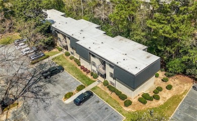 Ground floor 1 bed/1bath fully renovated Cross Creek condo with on Cross Creek Golf Course in Georgia - for sale on GolfHomes.com, golf home, golf lot