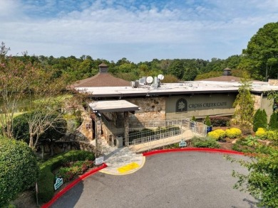 Ground floor 1 bed/1bath fully renovated Cross Creek condo with on Cross Creek Golf Course in Georgia - for sale on GolfHomes.com, golf home, golf lot