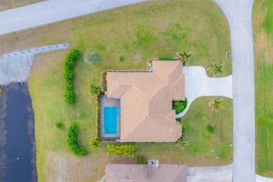 Allow the comforting ambiance of this 2019 Porter Construction on Pinemoor West Golf Club in Florida - for sale on GolfHomes.com, golf home, golf lot