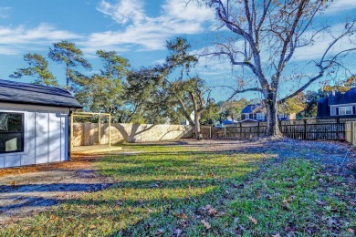 Meticulously remodeled with no HOA, this move-in ready property on Charleston Municipal Golf Course in South Carolina - for sale on GolfHomes.com, golf home, golf lot