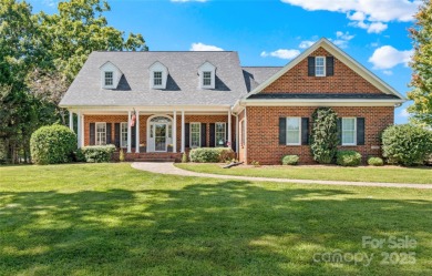 THIS HOME IS OFFERING SPECIAL FINANCING. A 2:1 INTEREST RATE on Yadkin Country Club in North Carolina - for sale on GolfHomes.com, golf home, golf lot