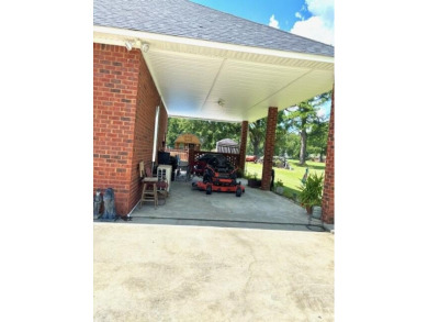 *Welcome to 1158 Doral Drive in Manning, South Carolina! This on Shannon Greens Golf Course in South Carolina - for sale on GolfHomes.com, golf home, golf lot