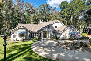 Welcome to 25 Martingale E. This stately property sits behind on Belfair Golf Club in South Carolina - for sale on GolfHomes.com, golf home, golf lot